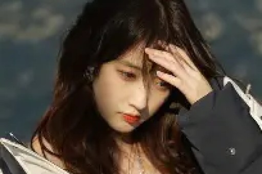 娱乐圈爆红真相揭秘：字母女星讨好网红王安宇插足刘学义升咖搭上杨幂朱正廷新恋情被曝光